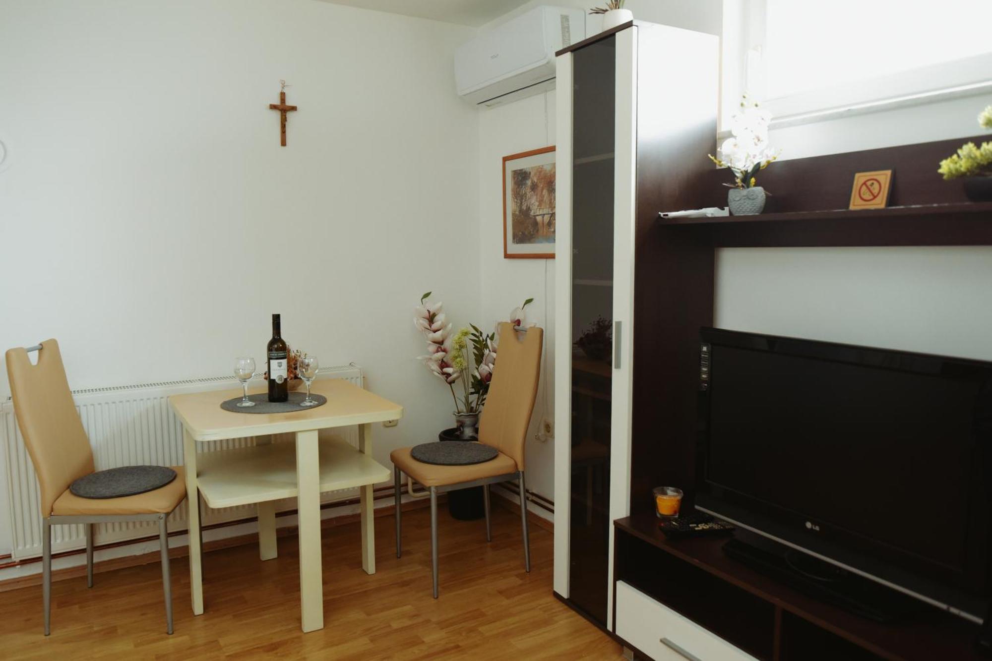 Soba Luic Zupanja Exterior foto